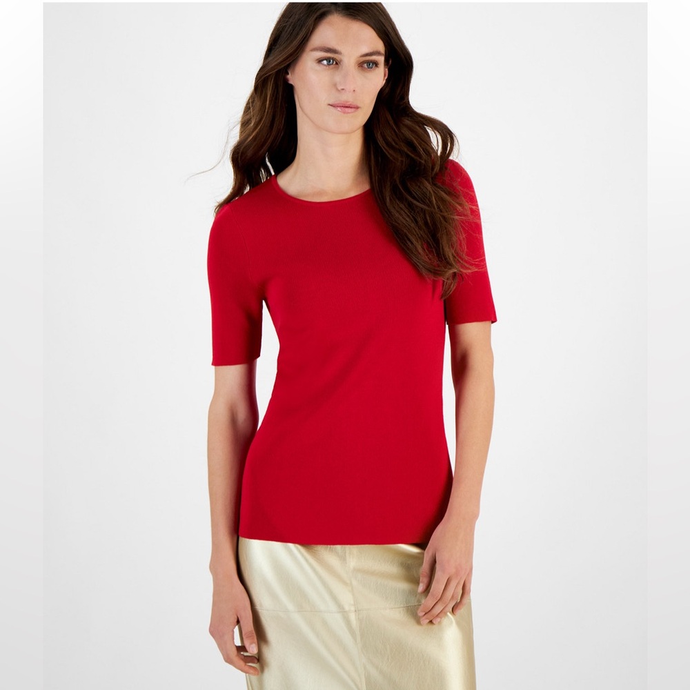 Tahari ASL Red Short-Sleeve Crewneck Tee
